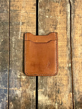 Load image into Gallery viewer, The Hunter Cardholder (Glazed Brown) Scratch &amp; Dent Discounted
